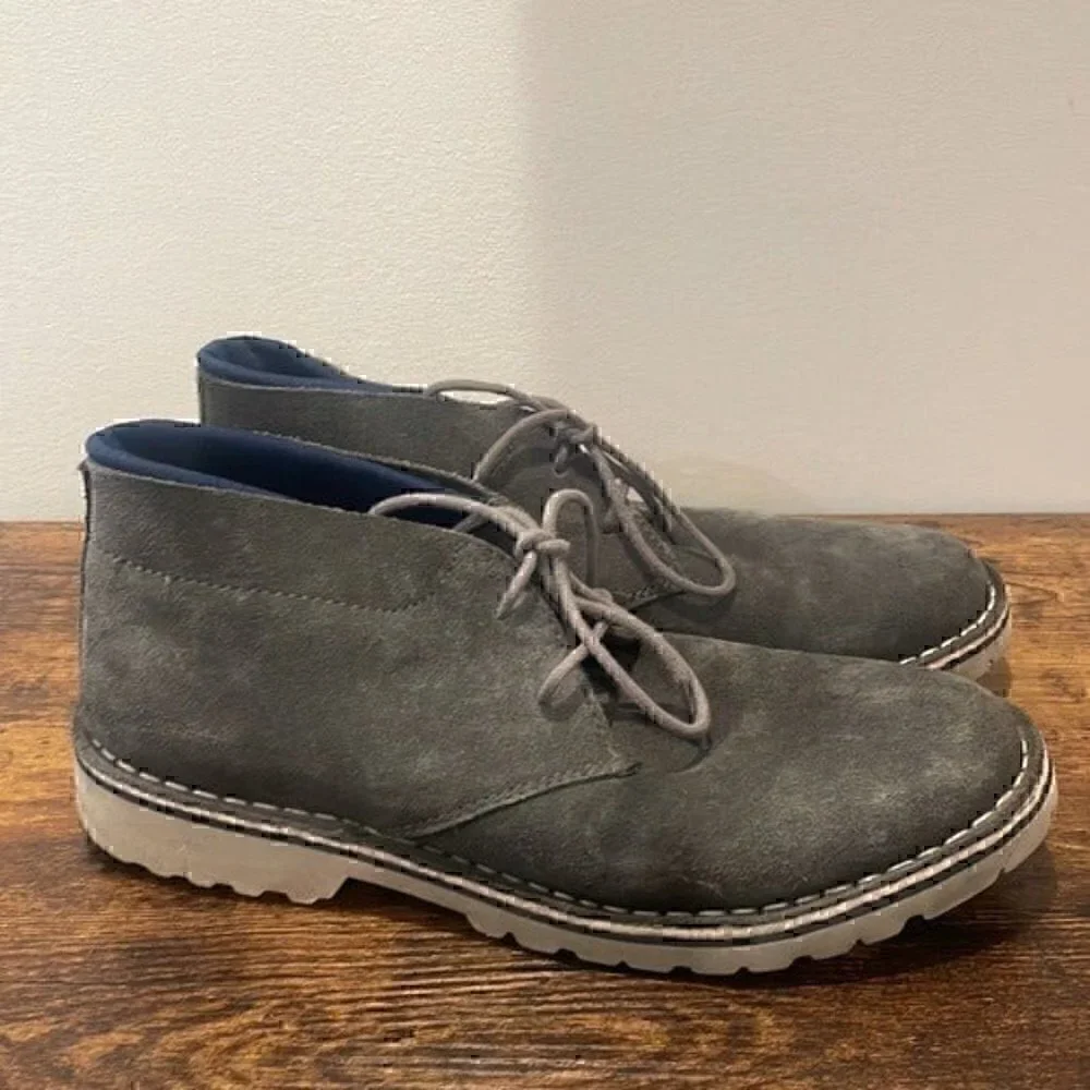 Kenneth Cole gray suede lace up boots size 9.5 men